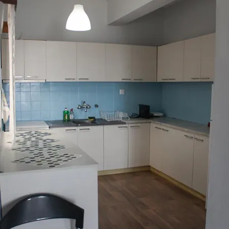 Peramos Thea * Néa Péramos