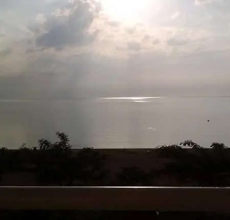 아파트 Peramos Thea Néa Péramos