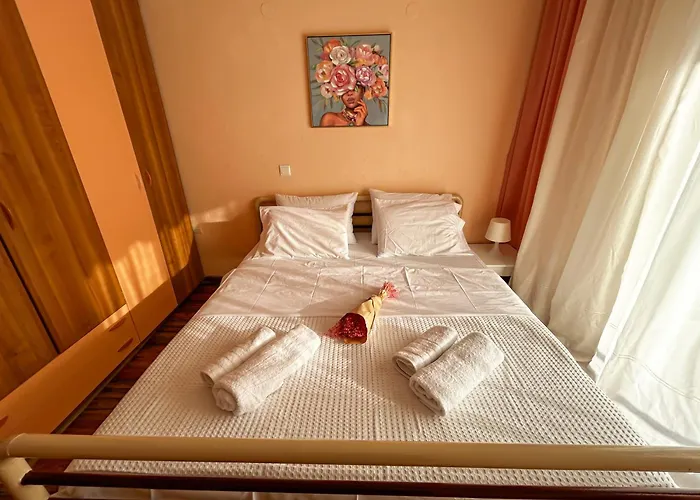 Peramos Thea * Néa Péramos